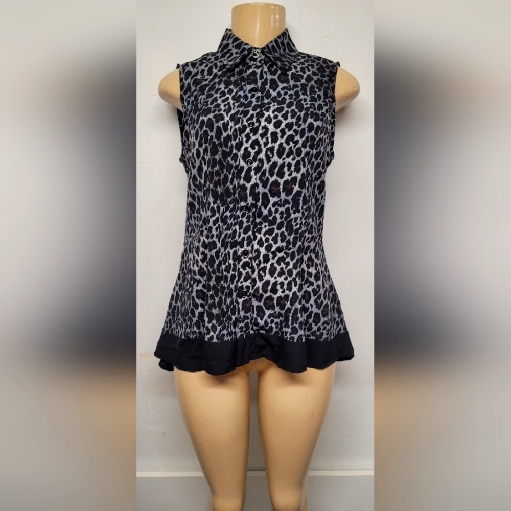 Signature Collection Hi Low Swing Top S 6-8 Button Down Leopard Print EUC